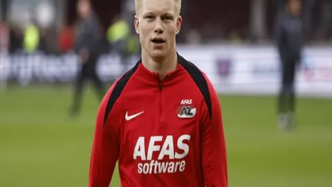 阿诺德妙传助努涅斯破门，比分战平英超战局